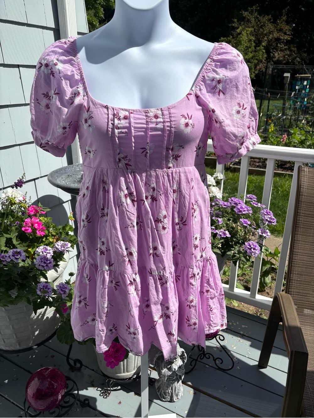 Mi Amore Lavender Floral Dress with White and Magenta Accents Junior Size M